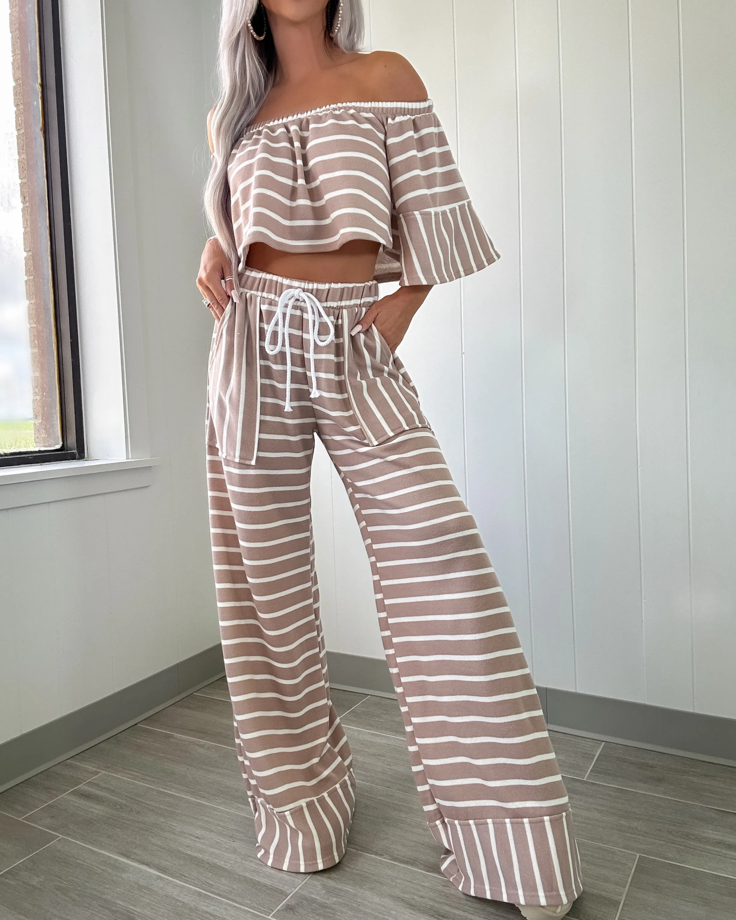 Brunch Vibes Stripe Crop Set - Taupe/Cream