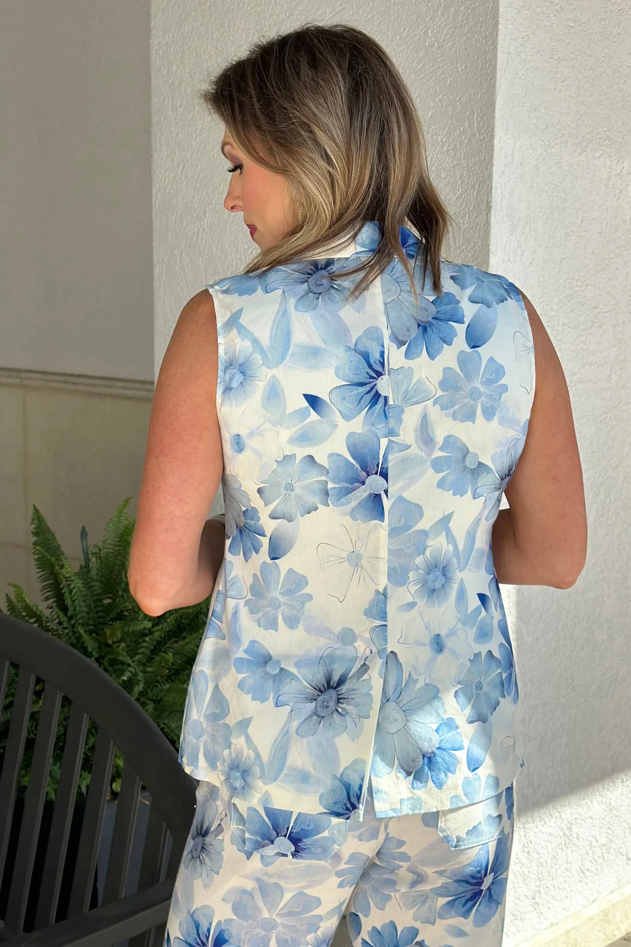 Charlie B Celestial Bloom Linen Tailored Vest