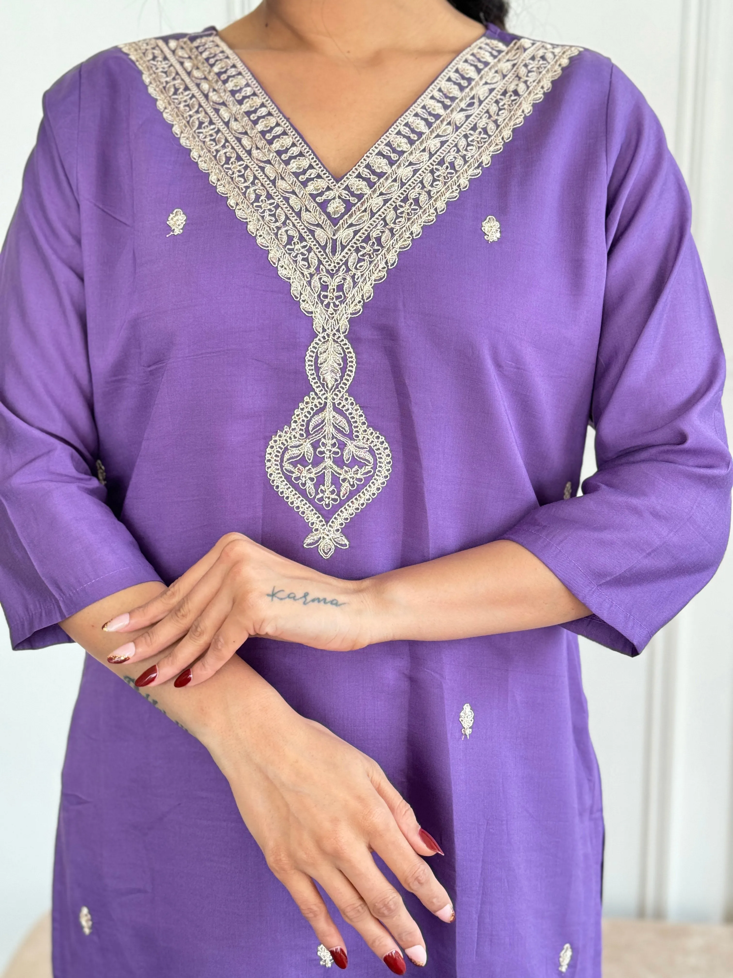 FRILLFIT : Regal Purple Embroidered Kurta Set with Dupatta – Elegant Ethnic Wear for Women