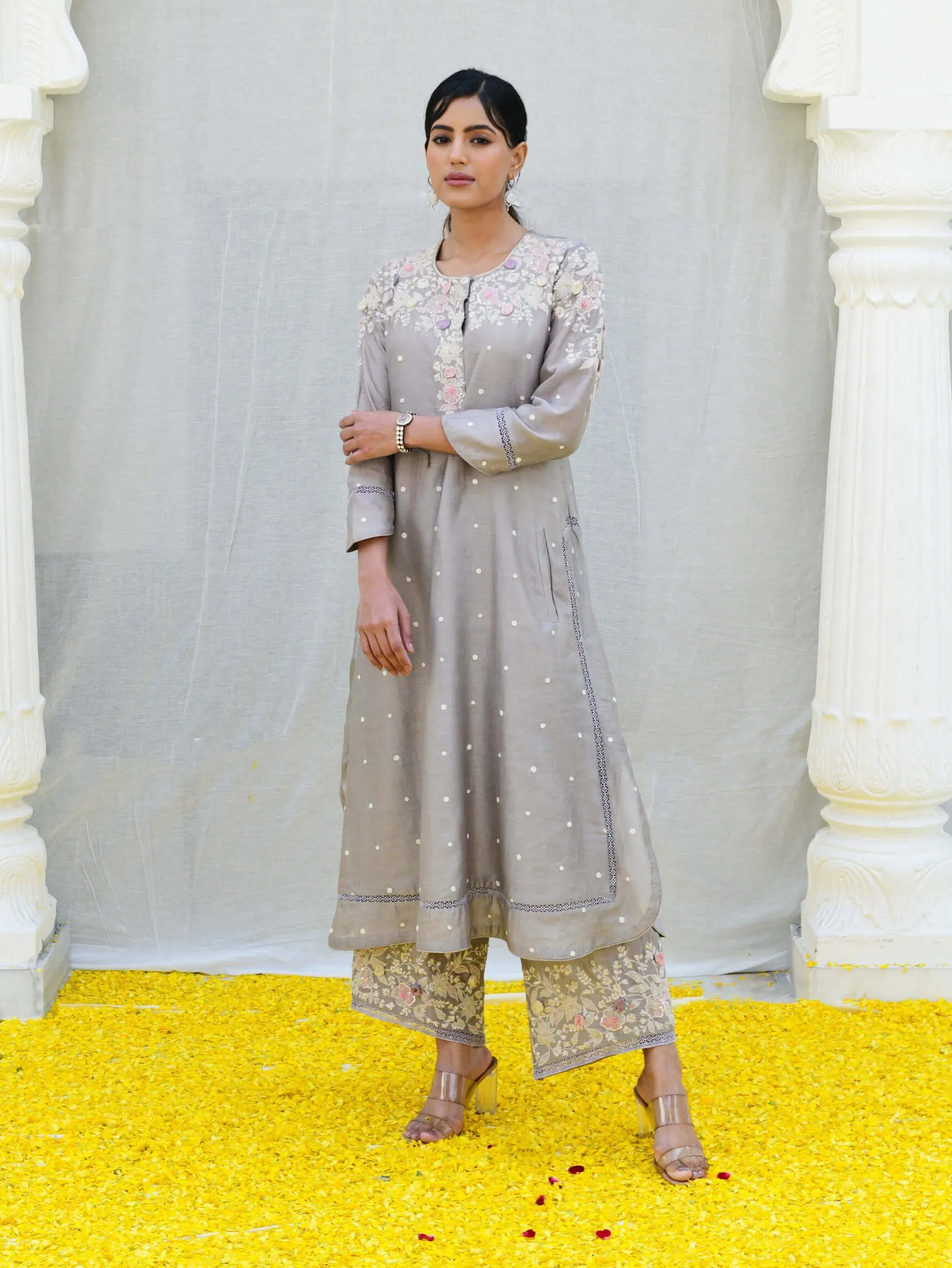 Gray long kurta and pants