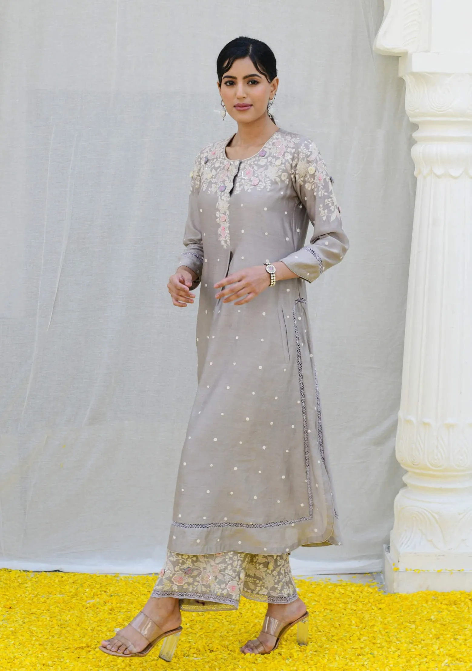 Gray long kurta and pants