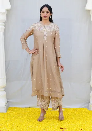 Ivory long kurta and pants