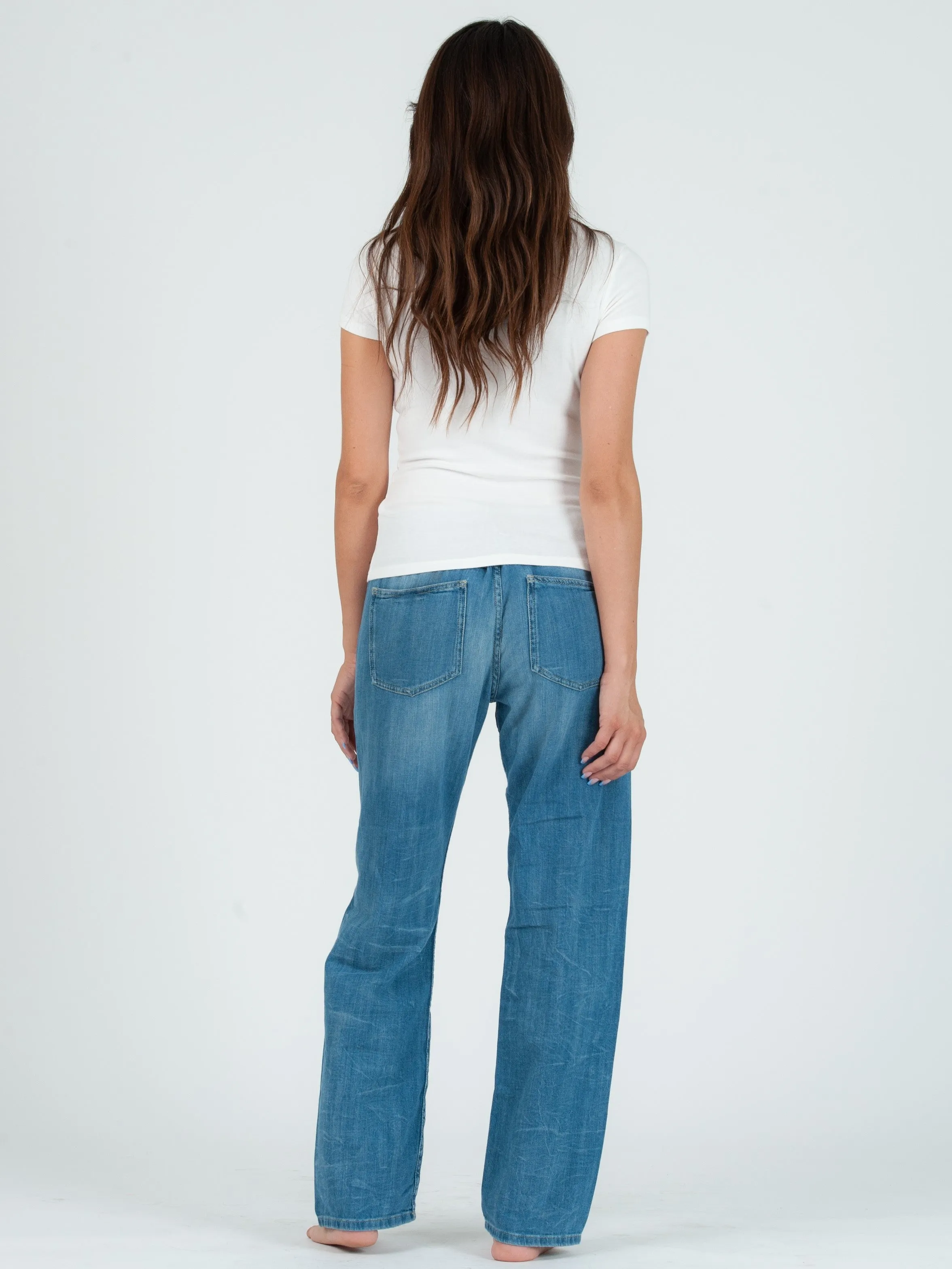 JILL CLASSIC ROUND NECK TEE-WHITE