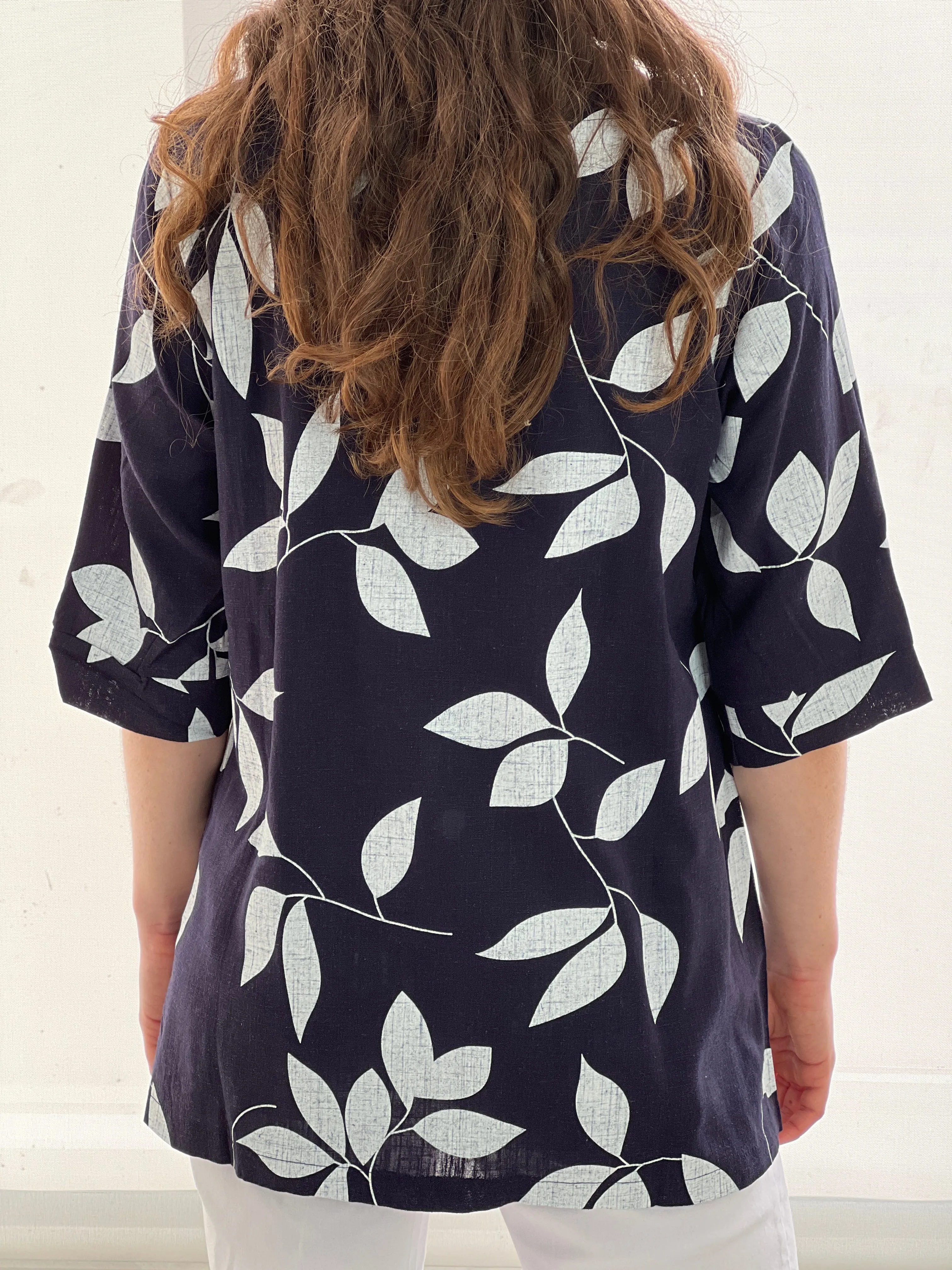 Karla Leaf Navy Linen Top