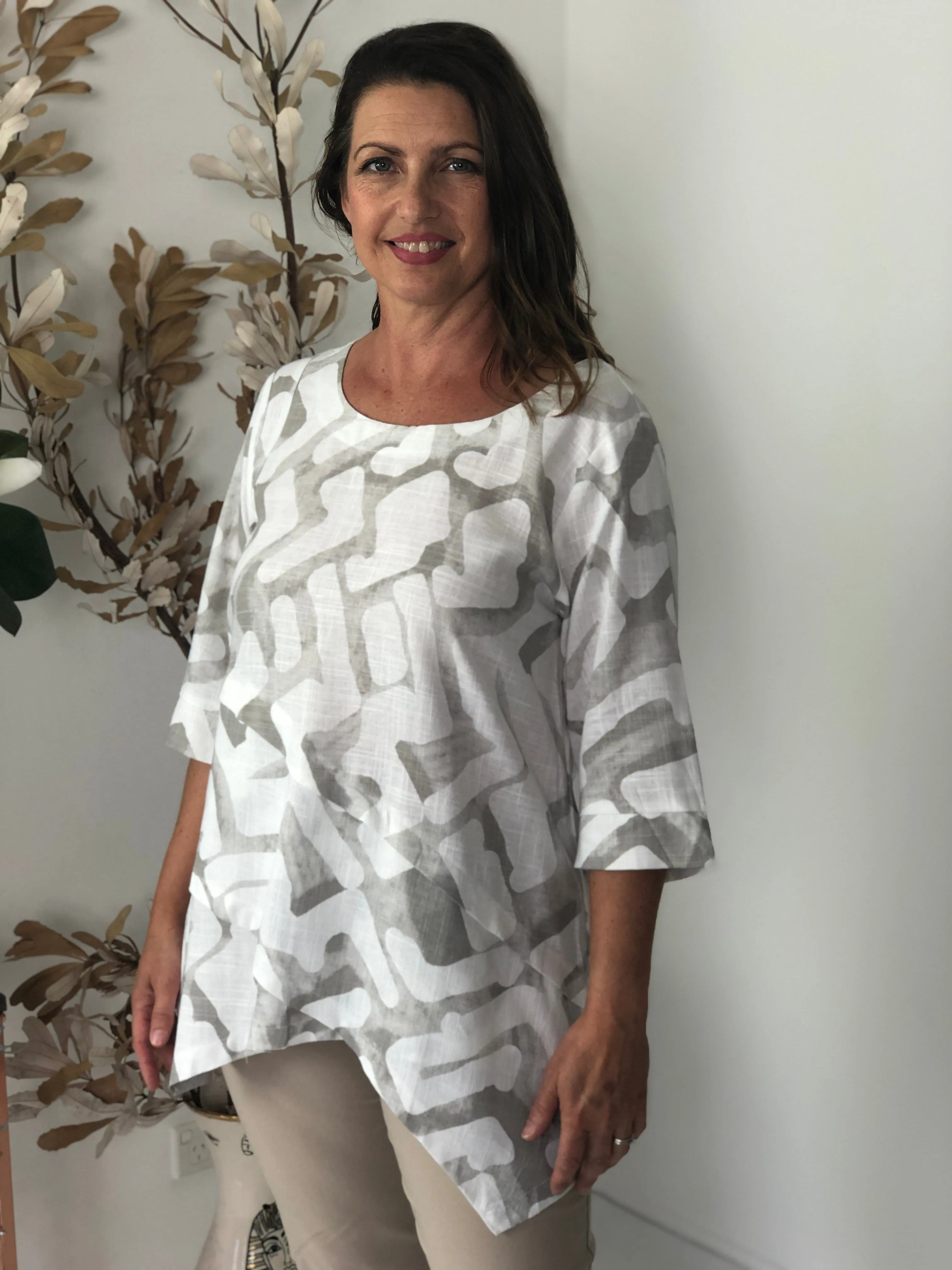 Karla Taupe Ink Linen Top