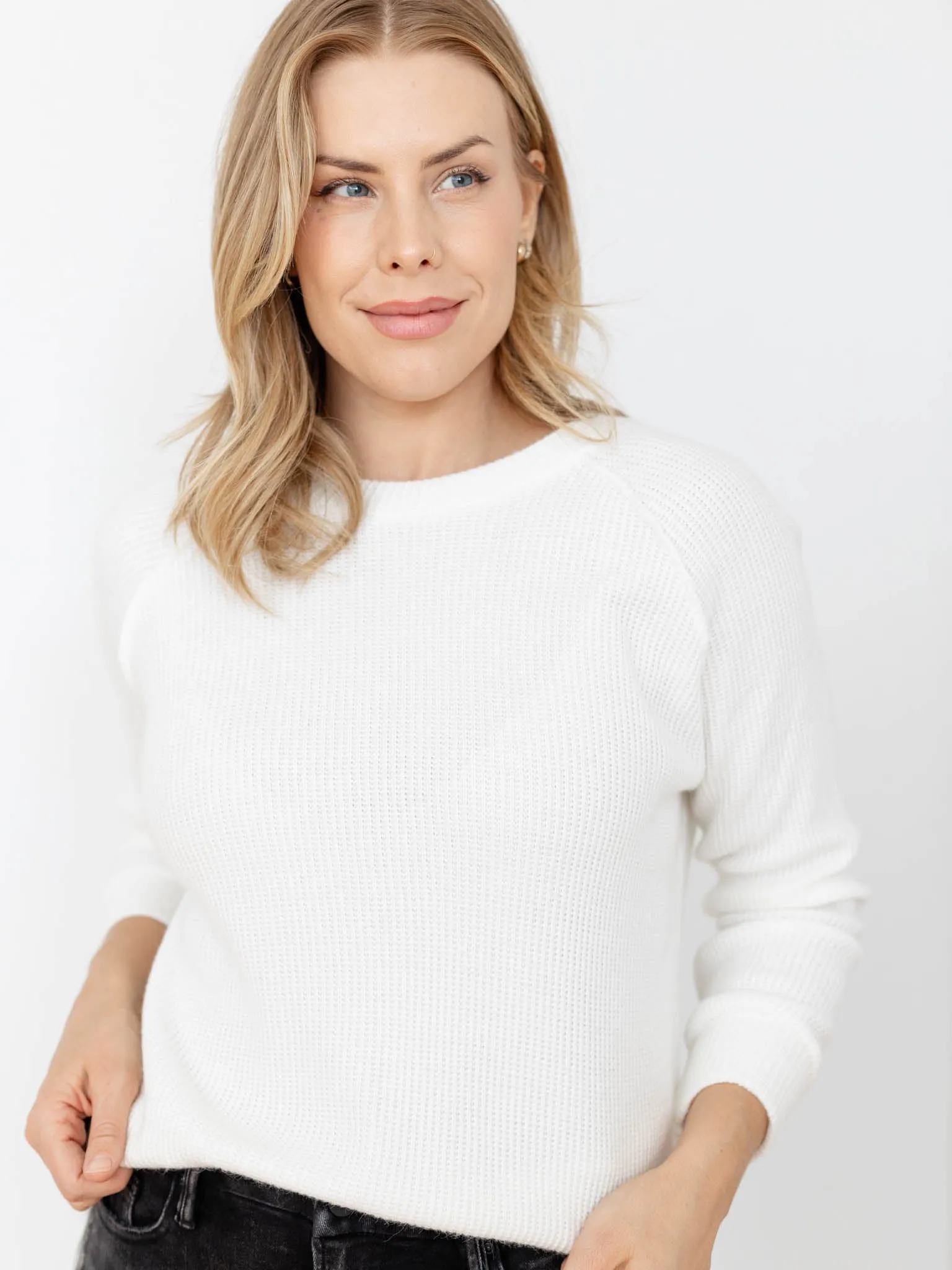 Long Sleeve Raglan Round Neck Sweater