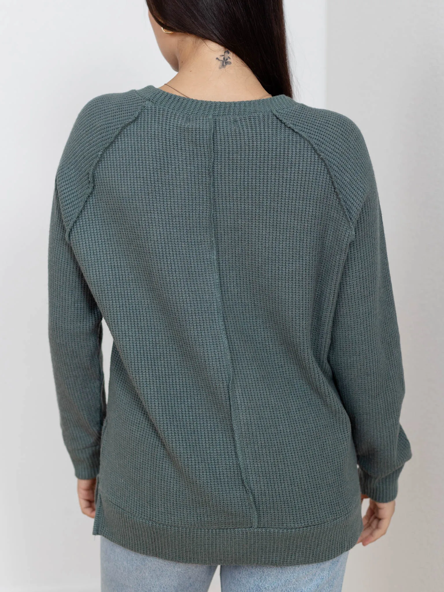 Long Sleeve Raglan Round Neck Sweater