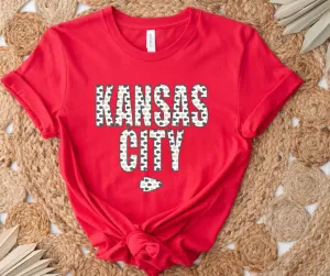 Neutral Kansas City w/ Arrowhead Pattern Fill Red Graphic Tee