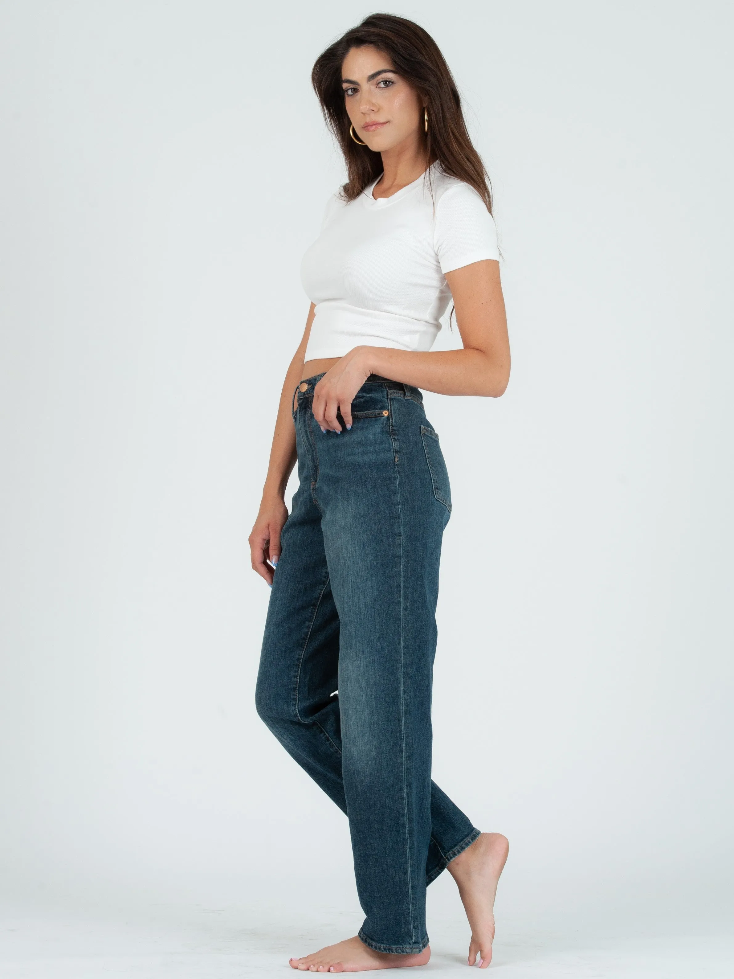 NICOLE ROUND NECK CROPPED TEE-WHITE