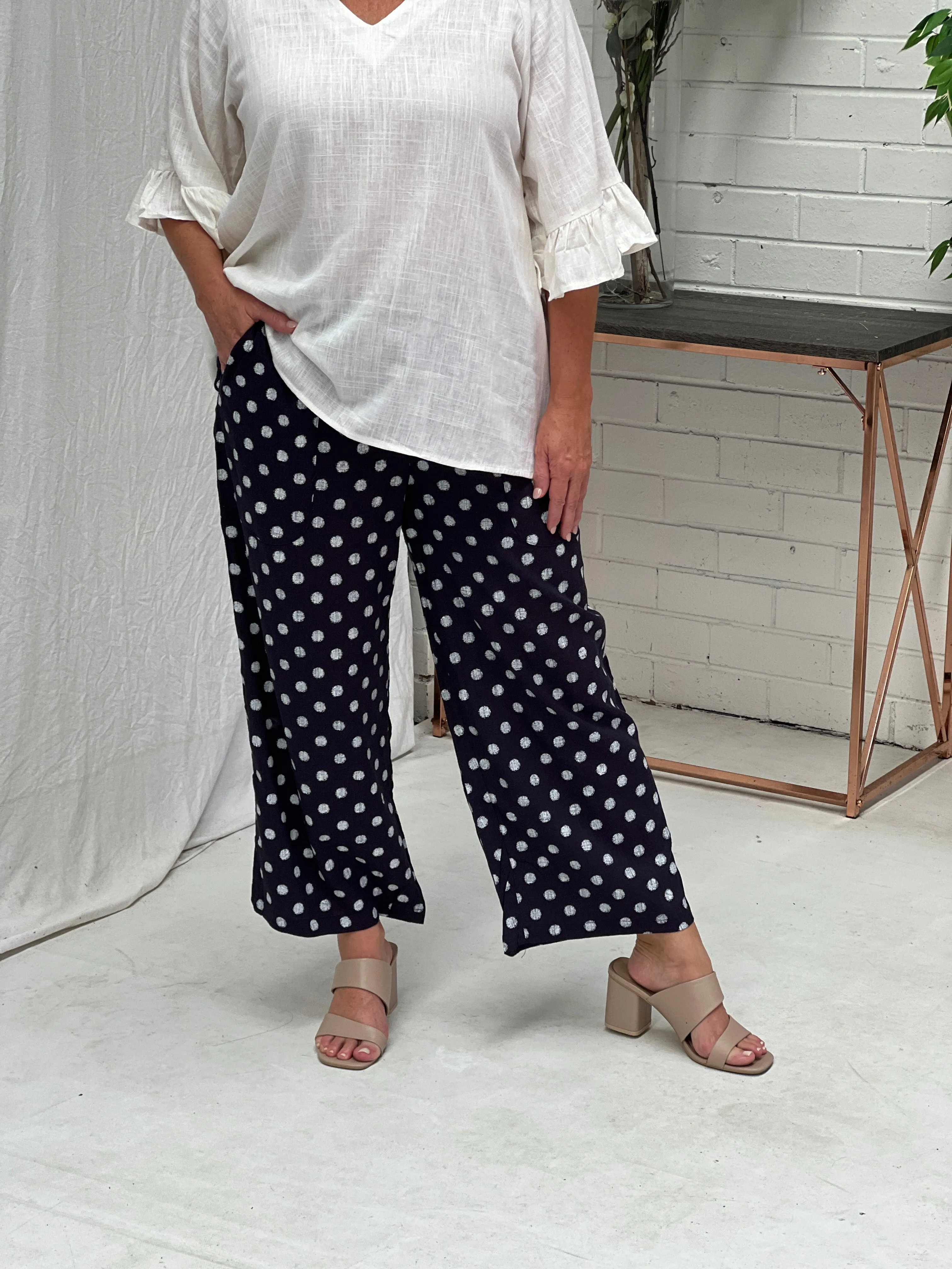 Niylah Spot Linen Pants
