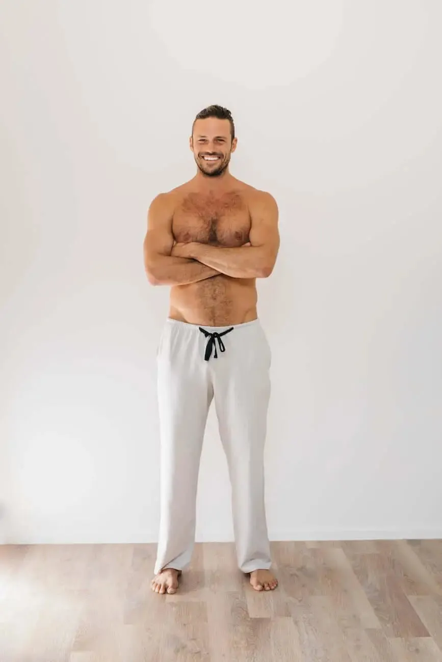 Organic cotton pants in feather grey