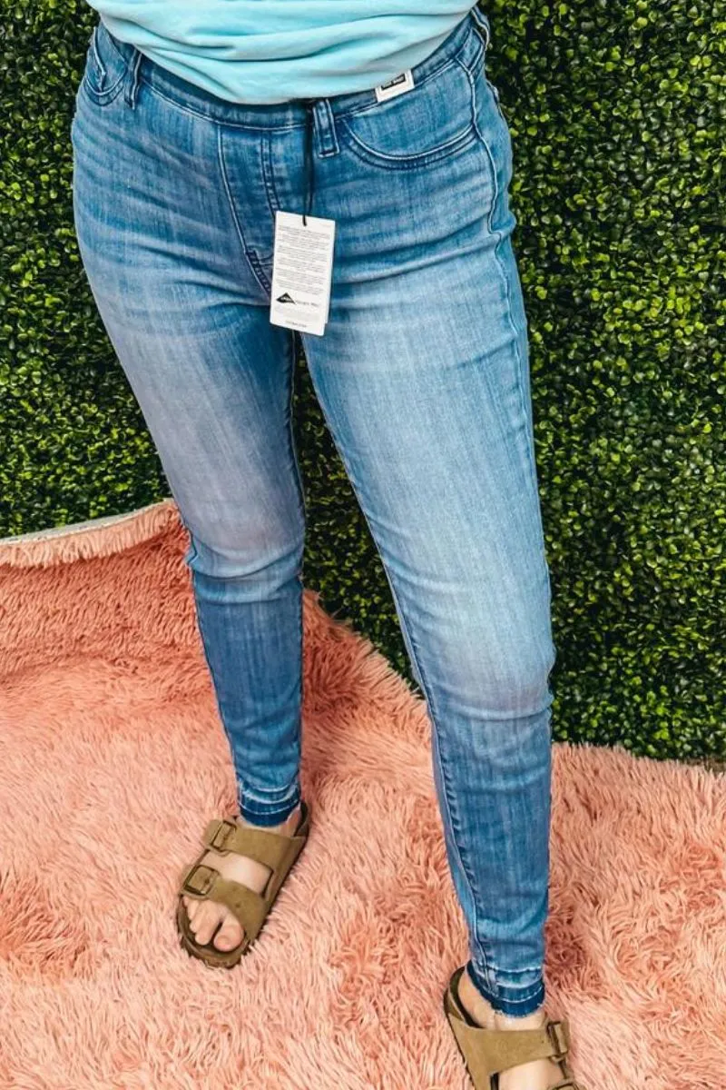 SALE! Judy Blue Layla Release Hem Pull On Medium Wash Skinny Jeans