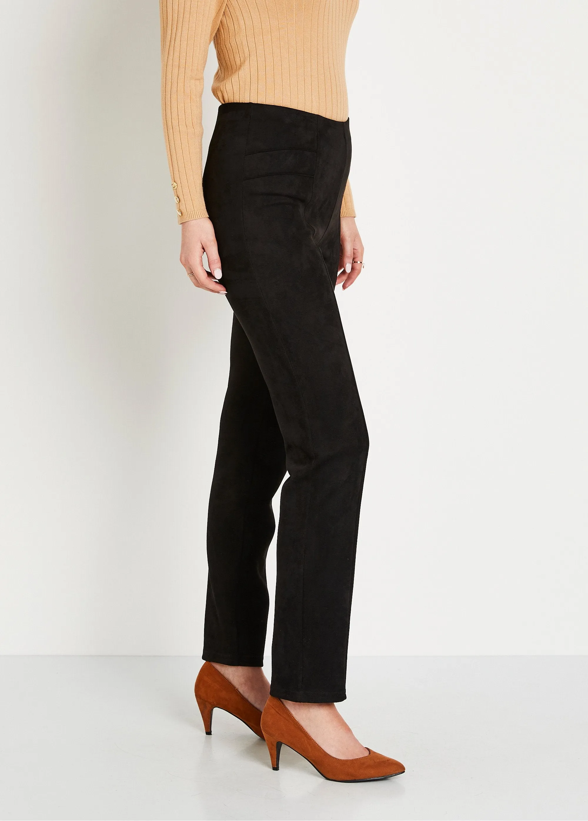Straight-leg pants with elasticated waistband in suede knit