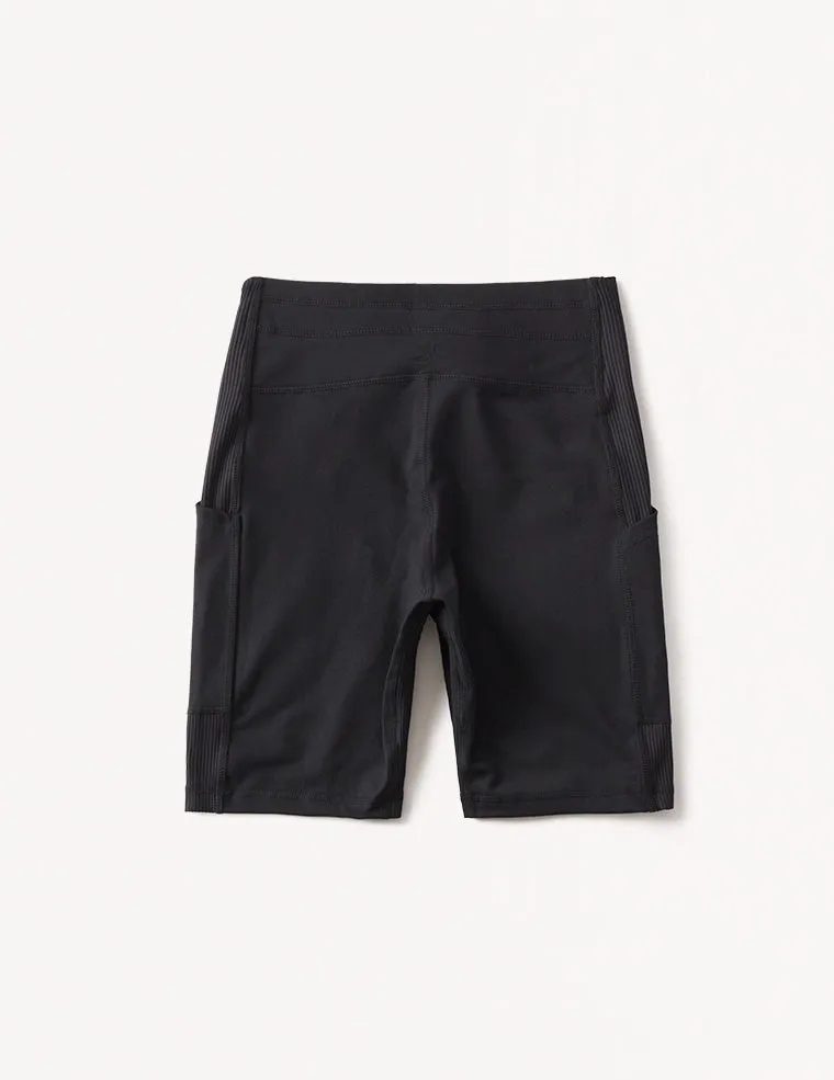 Street Short: Black