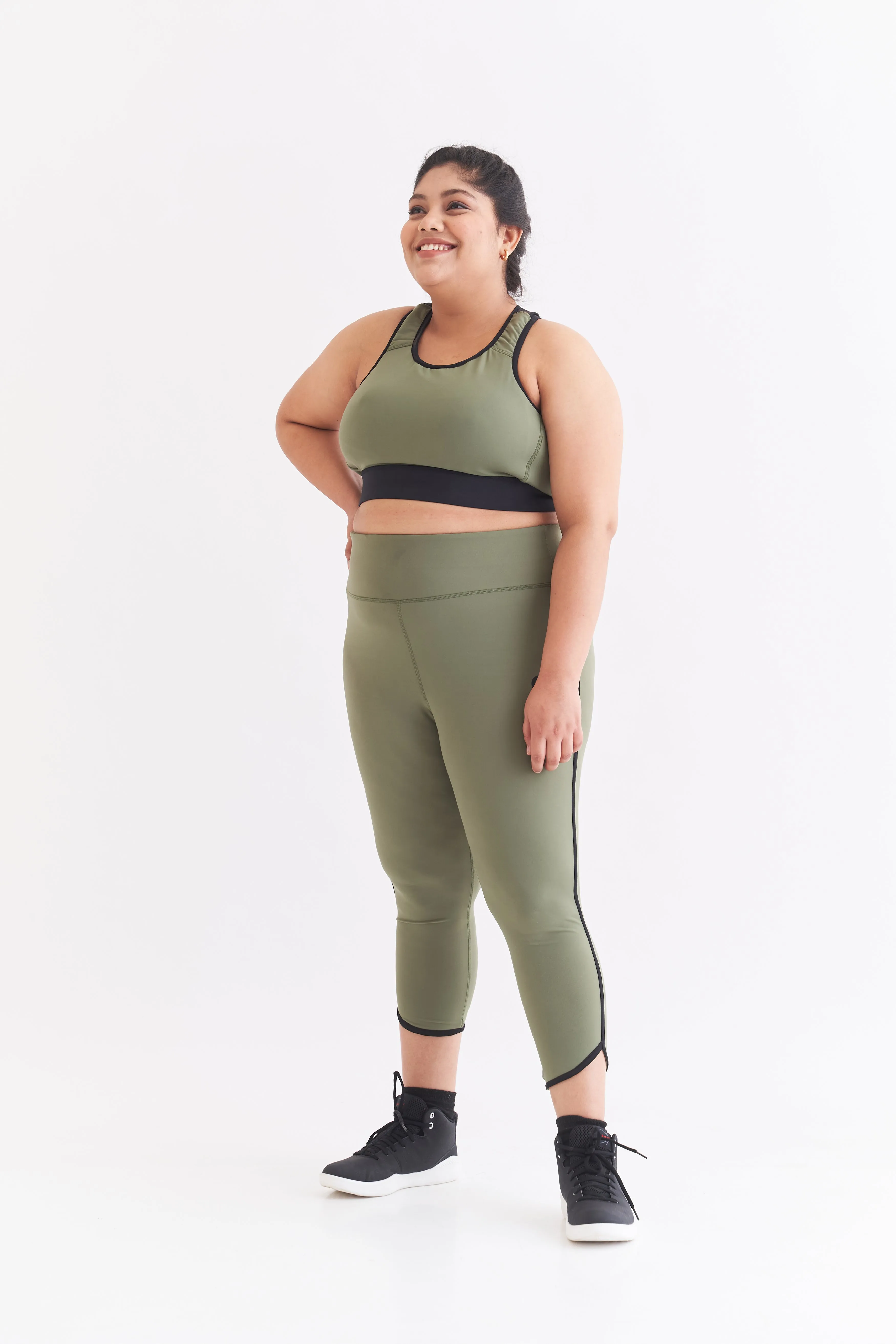 Studio Sports Bra: Olive