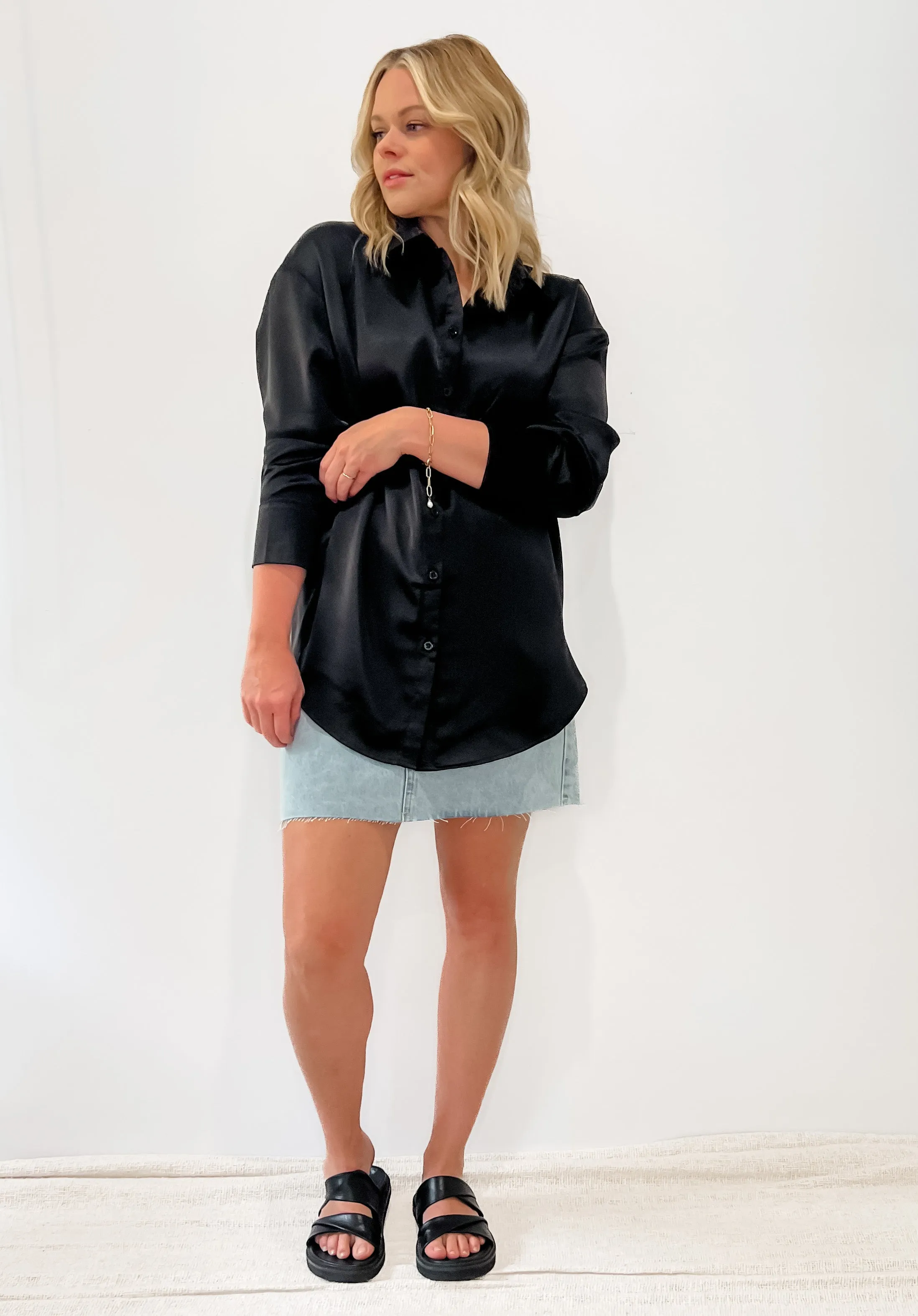 TIANA SHIRT - BLACK