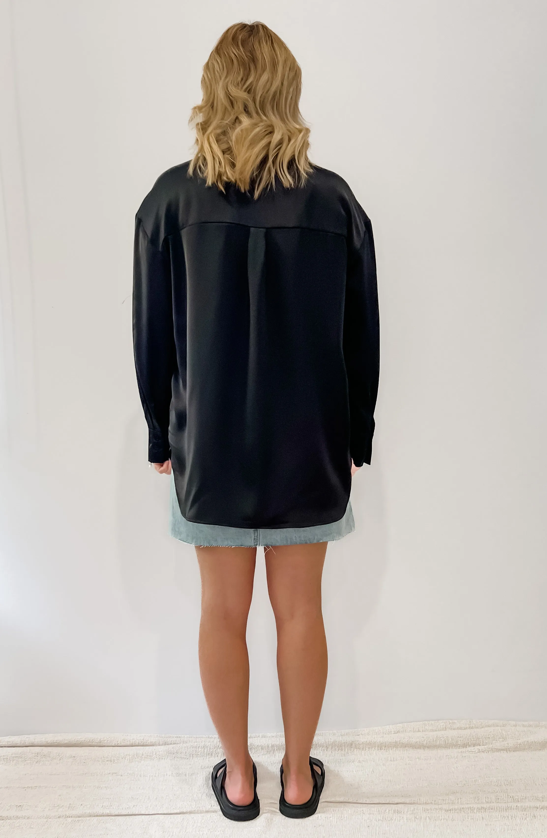 TIANA SHIRT - BLACK