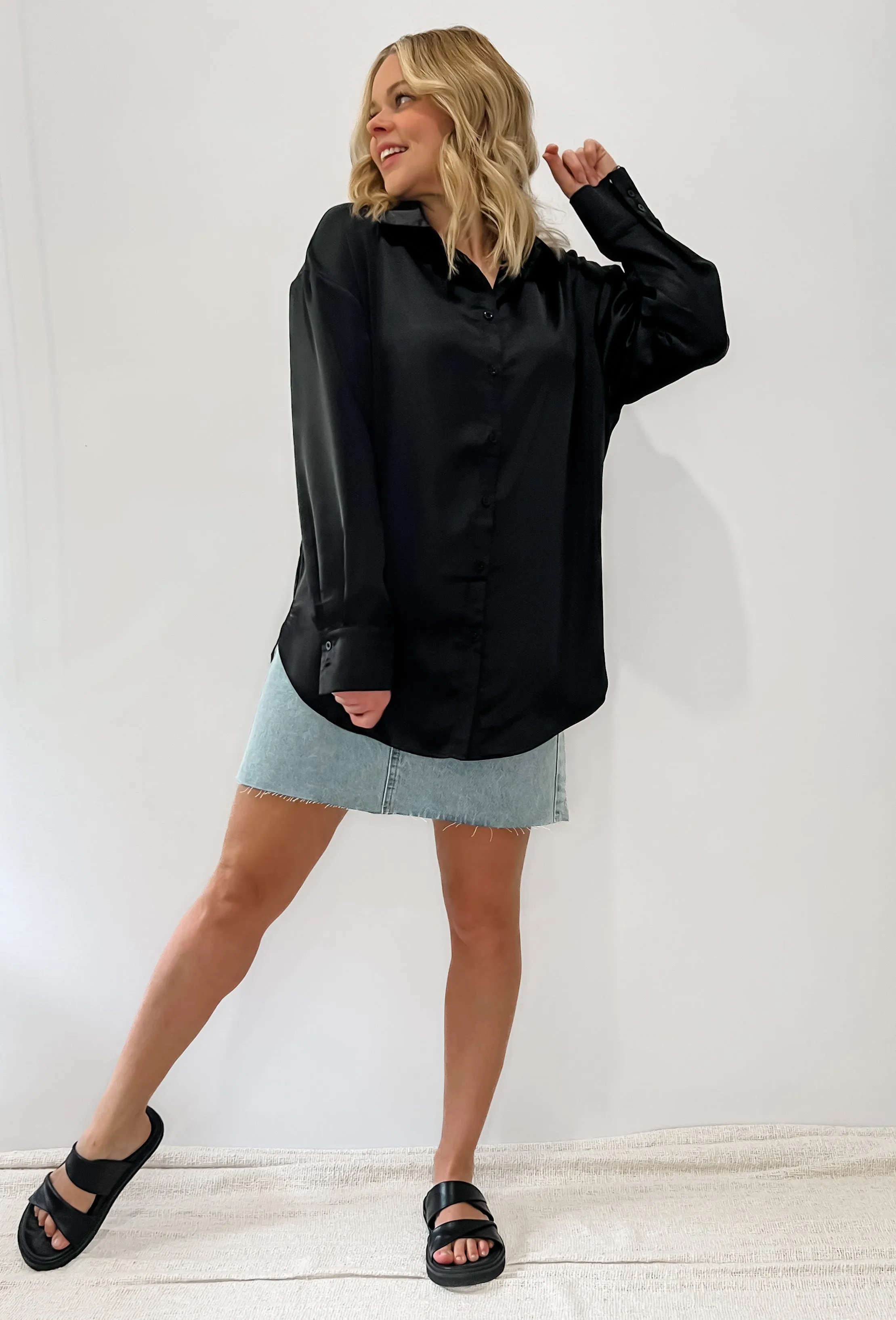 TIANA SHIRT - BLACK