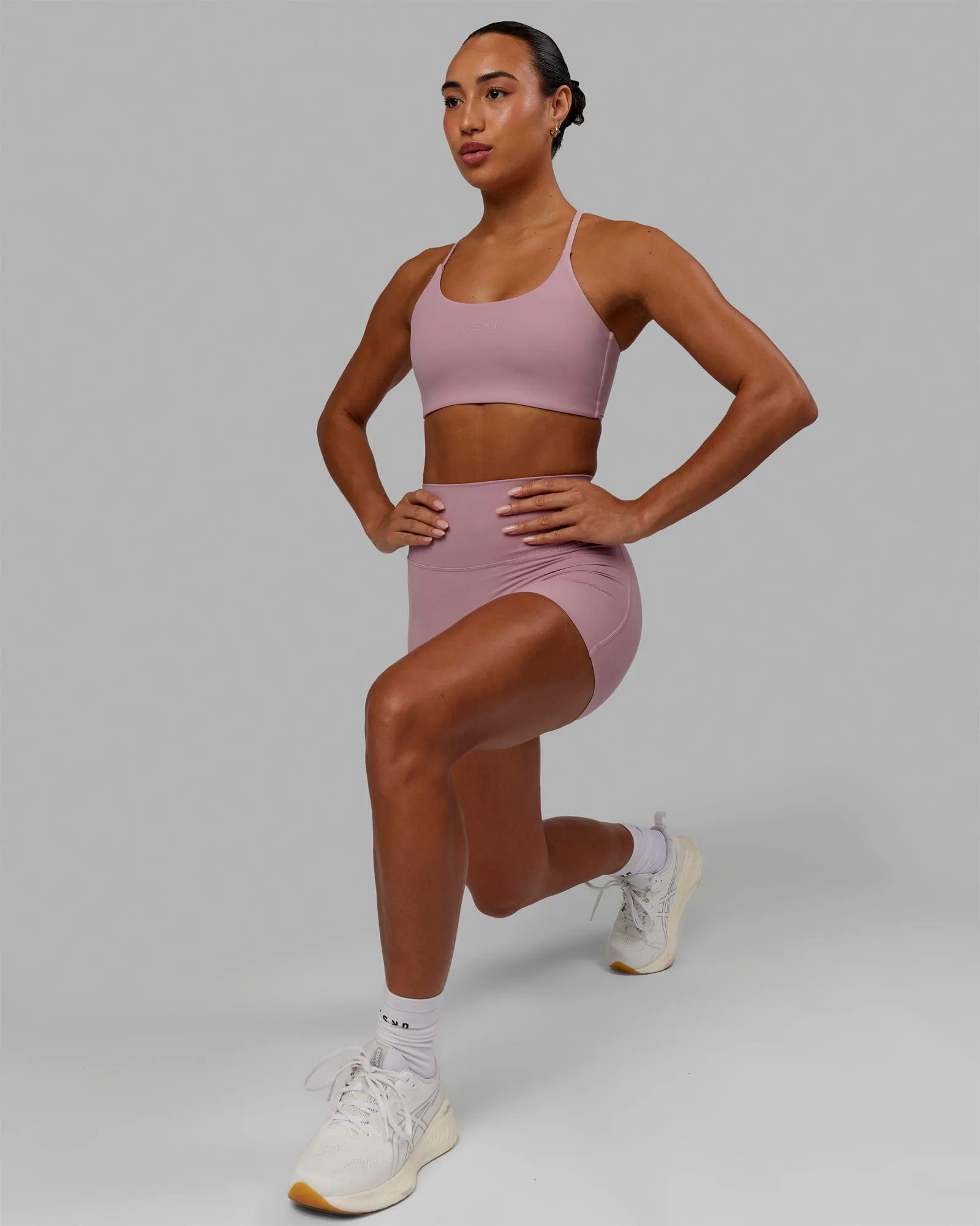 Twist Sports Bra - Cosmetic Pink