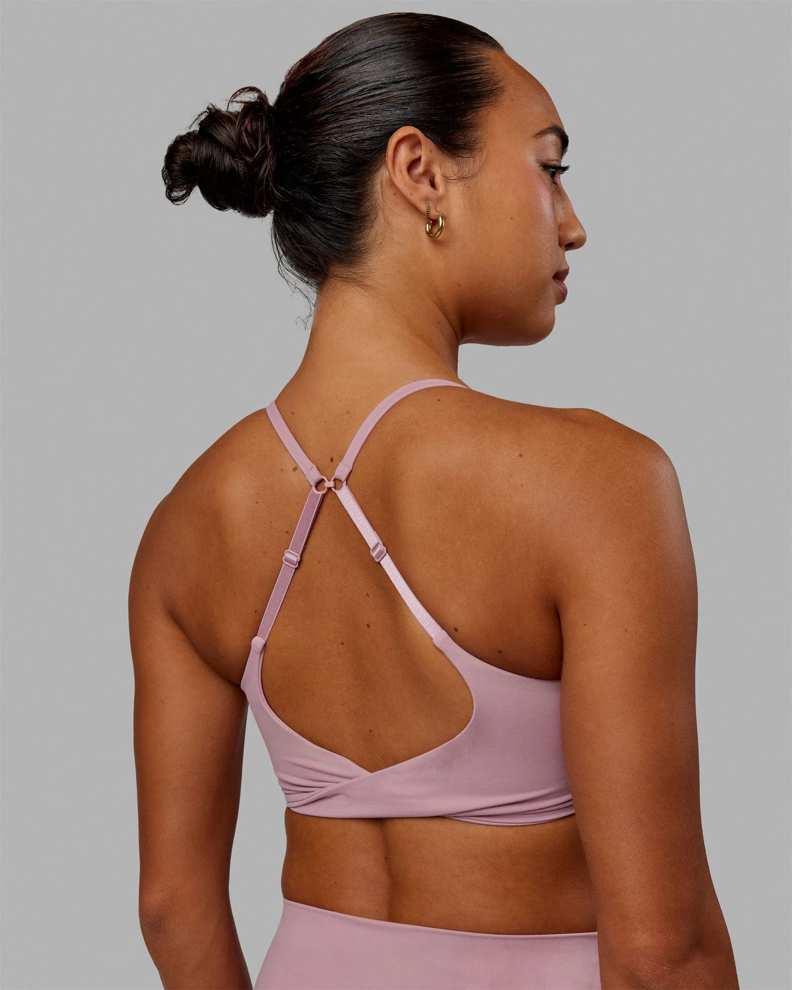Twist Sports Bra - Cosmetic Pink